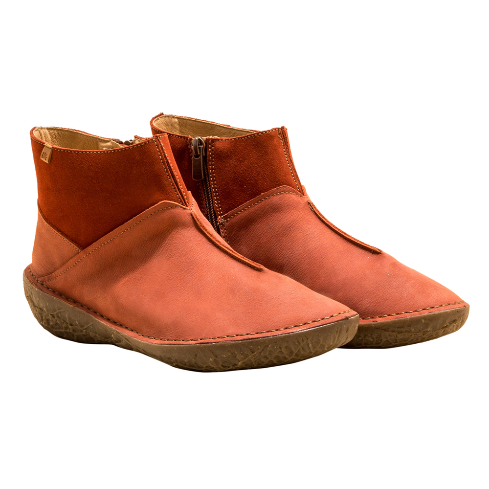 Pair of red leather ankle boots, El Naturalista N5724. Zip closure
