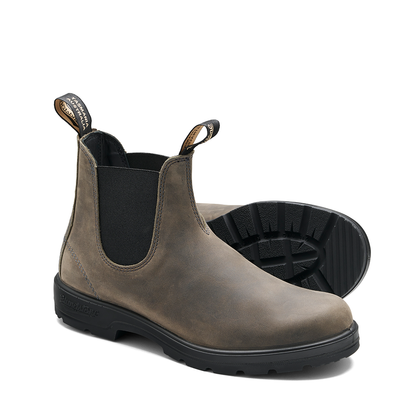 Pair of Australian Blundstone pull-on boots in clay colour