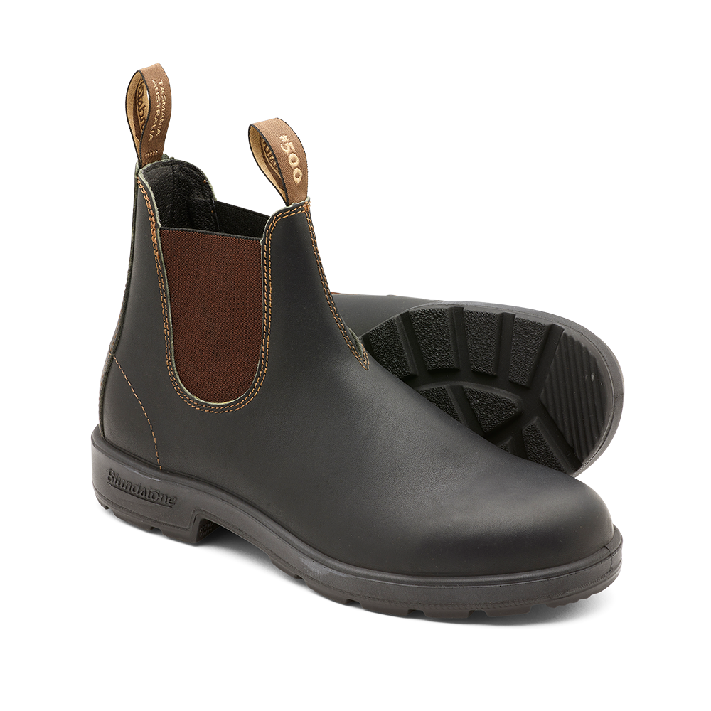 Pair of Blundstone 500 brown pull-on leather boots